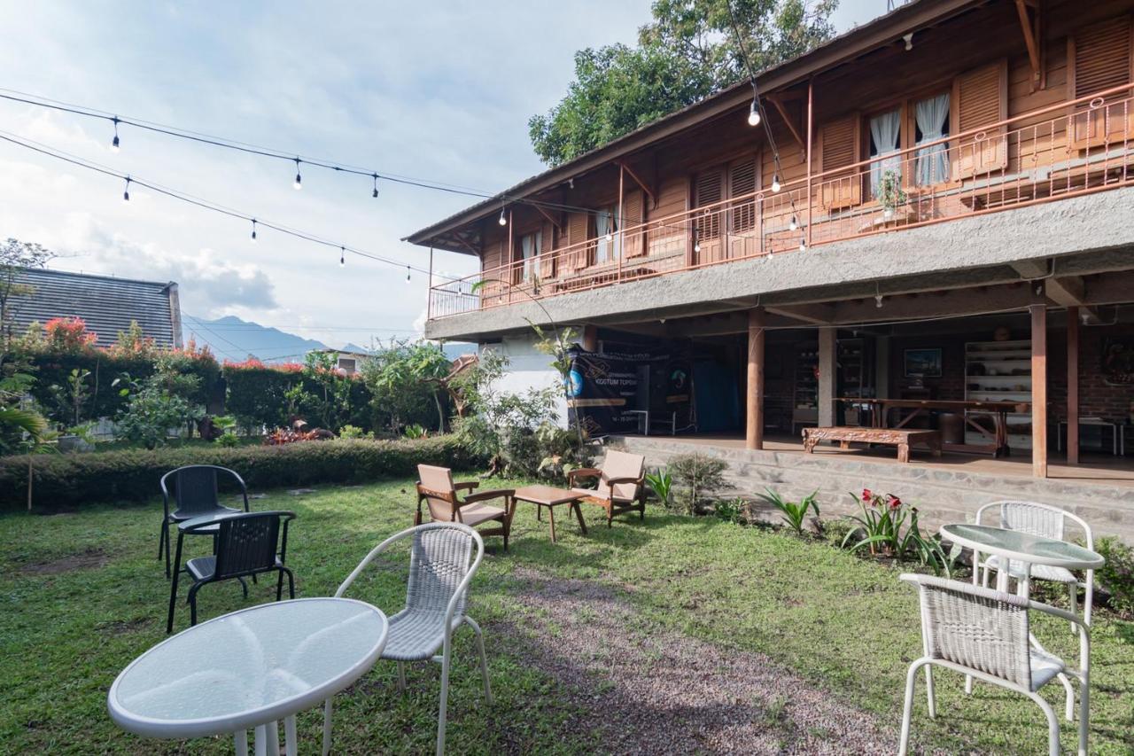 Samakta Guest House Lembang Kültér fotó